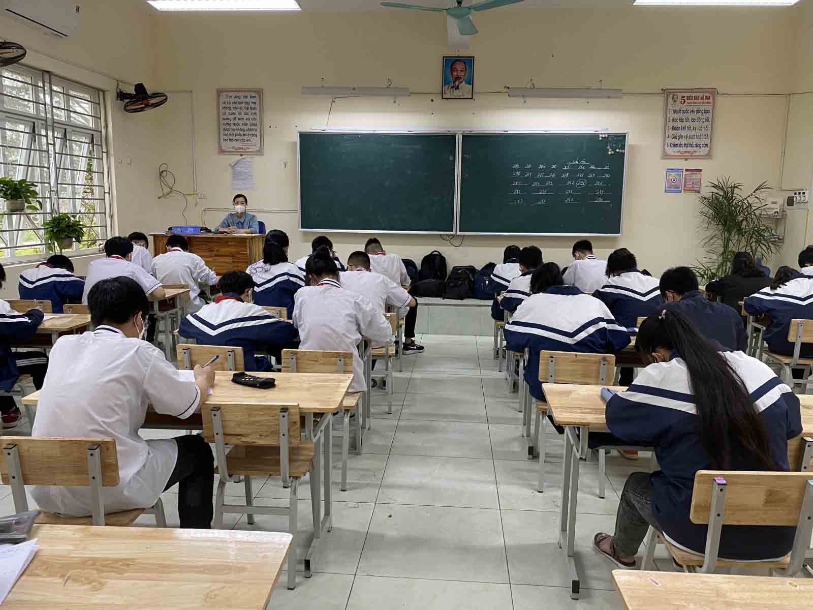 Bắc Giang chốt 3 môn thi vào lớp 10, thầy trò tăng tốc tranh thủ thời gian vàng