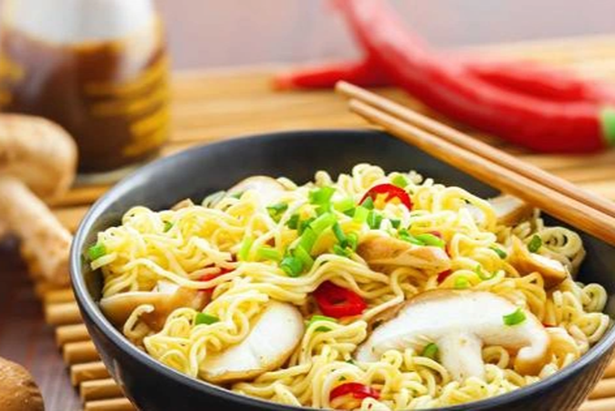 Yêu cầu báo cáo vụ mì ăn liền Gấu Đỏ nghi có chất cấm ethylene oxide