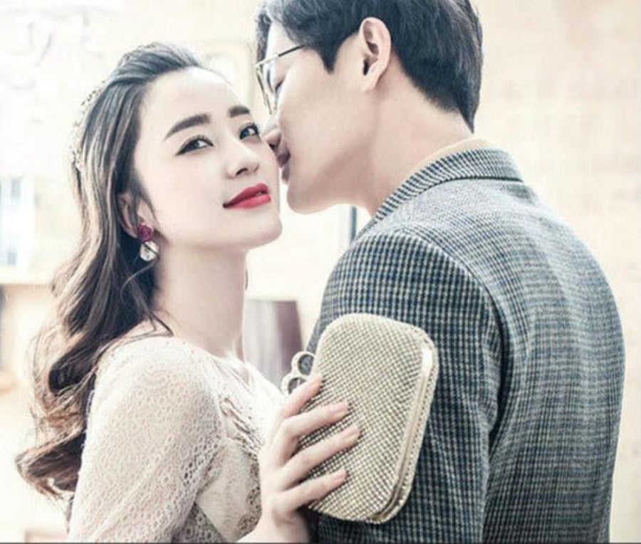 Các cụ dạy: Phụ nữ có cốt cách thứ nhất giữ miệng, thứ nhì giữ tâm nghĩa là gì?