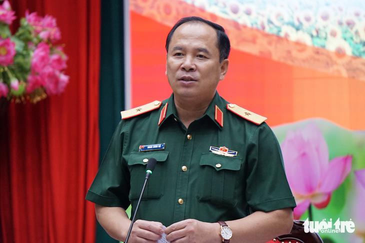 Đại sứ Nga thi viết bảo vệ nền tảng tư tưởng của Đảng