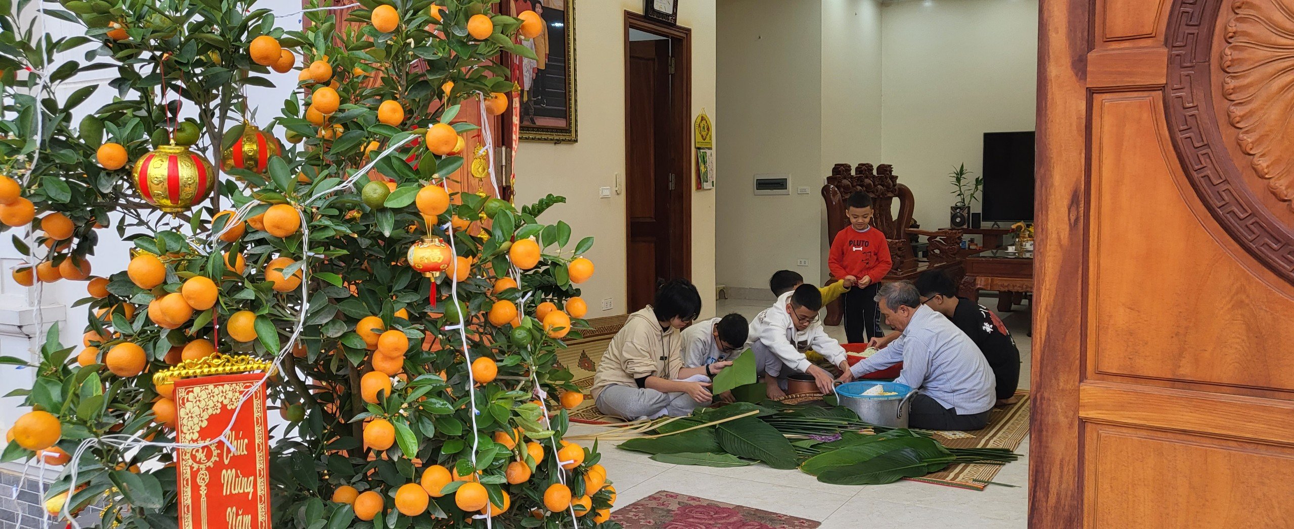 Tết ấm áp bên nồi bánh chưng xanh
