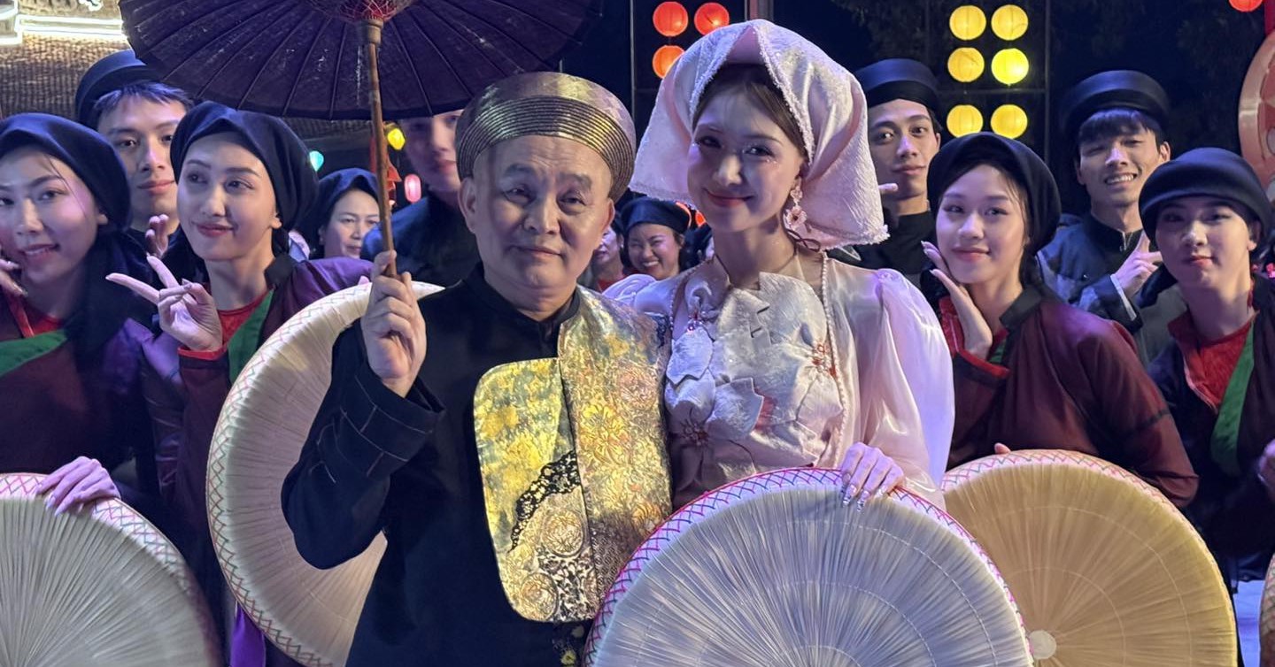 Nữ MC quê Bắc Ninh là chị gái ruột Hòa Minzy, nhan sắc 'cực phẩm', đời tư kín tiếng